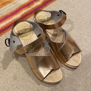 No. 6 Coco Cross Front Sandal High Heel Rose Gold.